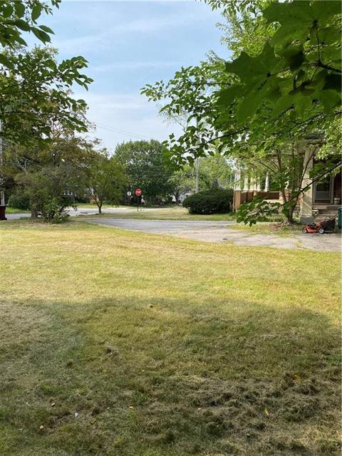 367 Prospect St, Woonsocket, RI 02895 photo 7