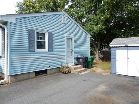 233 Sandy Ln, Warwick, RI 02889 photo 25