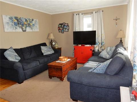 233 Sandy Ln, Warwick, RI 02889 photo 5