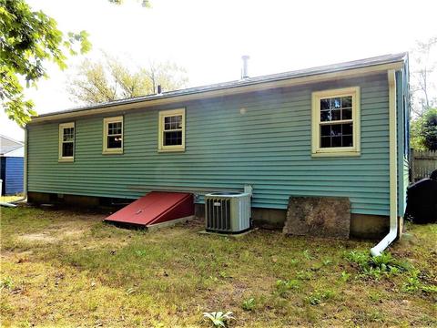 233 Sandy Ln, Warwick, RI 02889 photo 30