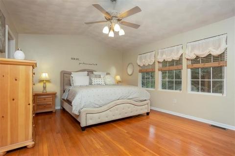 34 Ashbrook Dr, Cranston, RI 02921 photo 20