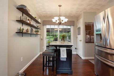 34 Ashbrook Dr, Cranston, RI 02921 photo 16