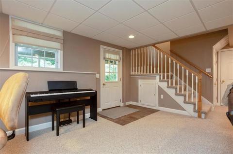 34 Ashbrook Dr, Cranston, RI 02921 photo 29
