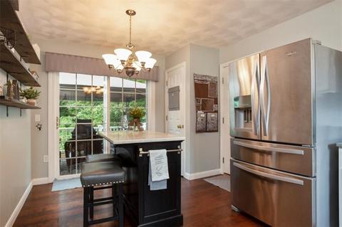 34 Ashbrook Dr, Cranston, RI 02921 photo 13