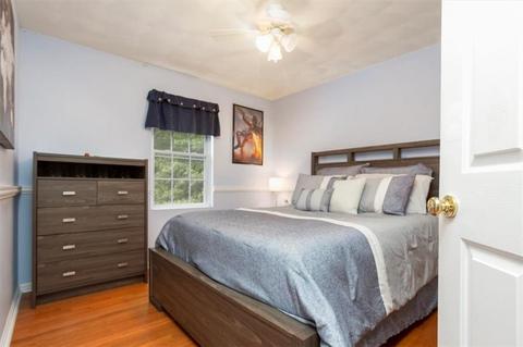 34 Ashbrook Dr, Cranston, RI 02921 photo 24
