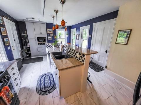 1237 Putnam Pike, Glocester, RI 02814 photo 4