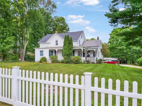 1237 Putnam Pike, Glocester, RI 02814 photo 1
