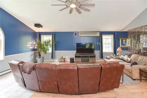3925 Flat River Rd, Coventry, RI 02816 photo 8