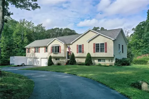 3925 Flat River Rd, Coventry, RI 02816 photo 1