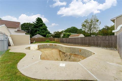 143 Midget Ave, Warwick, RI 02886 photo 16