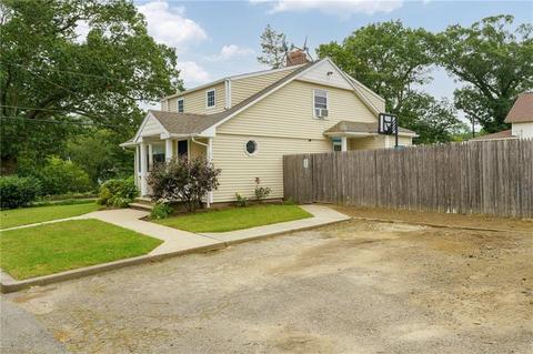 143 Midget Ave, Warwick, RI 02886 photo 3