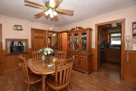 89 Merrill Ct, Woonsocket, RI 02895 photo 5