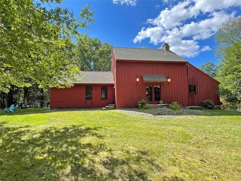 112 Pray Hill Rd, Glocester, RI 02814 photo 1