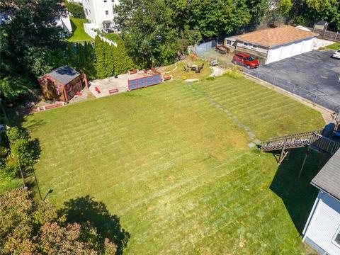 172 Mowry St, Woonsocket, RI 02895 photo 47