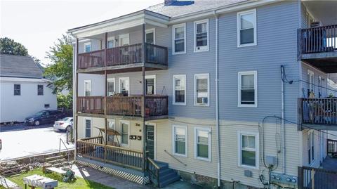 82 Park Ave, Woonsocket, RI 02895 photo 2