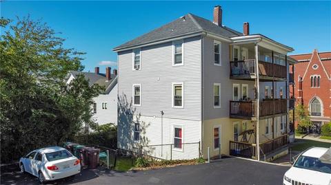 82 Park Ave, Woonsocket, RI 02895 photo 3