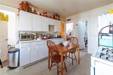 82 Park Ave, Woonsocket, RI 02895 photo 16