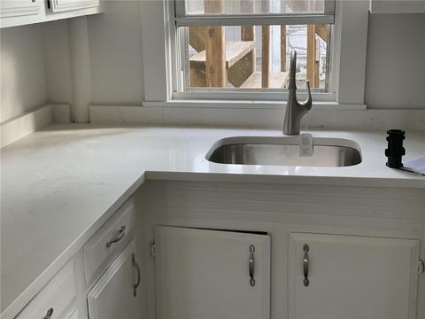 61 Oak St, Westerly, RI 02891 photo 4
