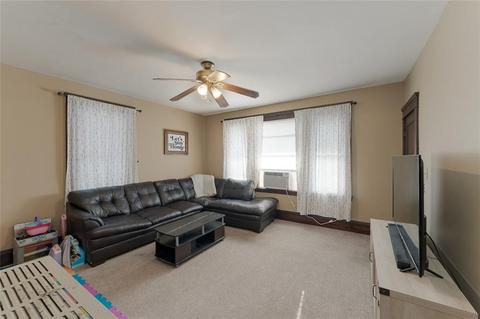 135 Dulude Ave, Woonsocket, RI 02895 photo 4