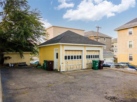 135 Dulude Ave, Woonsocket, RI 02895 photo 27
