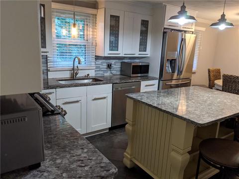 80 Viceroy Rd, Warwick, RI 02886 photo 5