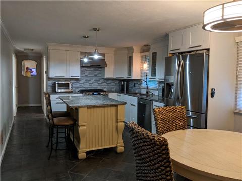 80 Viceroy Rd, Warwick, RI 02886 photo 6