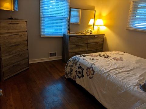 80 Viceroy Rd, Warwick, RI 02886 photo 12