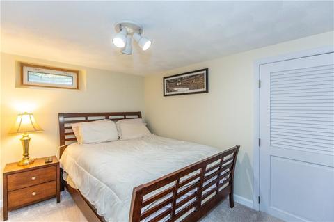 65 Saxony Dr, Warwick, RI 02886 photo 40
