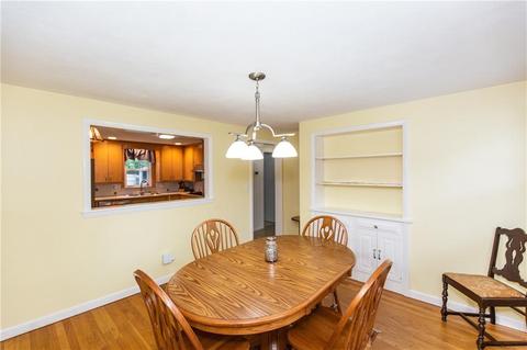 65 Saxony Dr, Warwick, RI 02886 photo 17