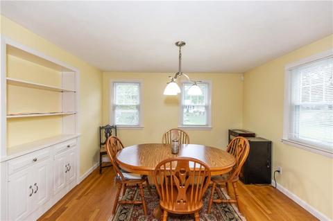 65 Saxony Dr, Warwick, RI 02886 photo 18