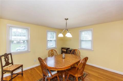 65 Saxony Dr, Warwick, RI 02886 photo 15
