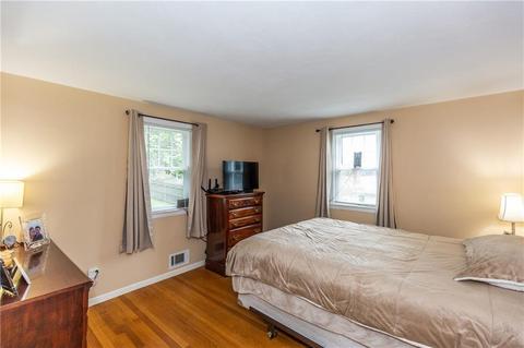 65 Saxony Dr, Warwick, RI 02886 photo 21