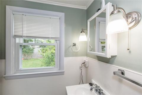 65 Saxony Dr, Warwick, RI 02886 photo 36