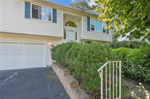 60 Lillian Ct, Warwick, RI 02886 photo 41