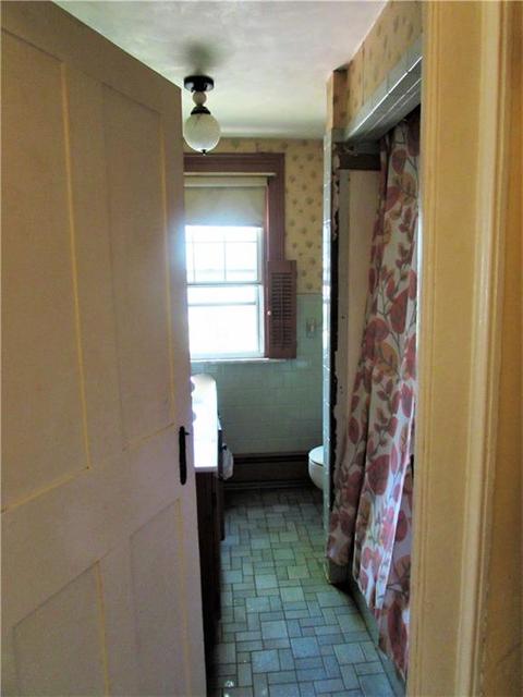 200 Putnam Pike, Glocester, RI 02829 photo 22