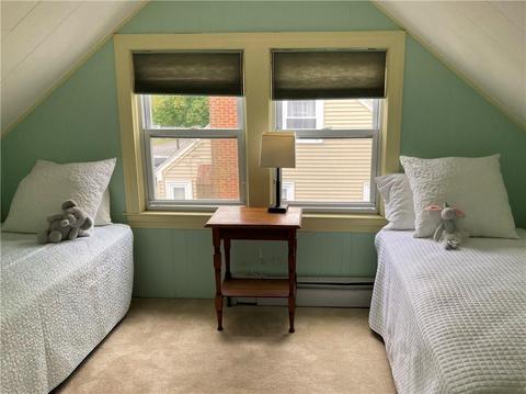 23 Macarthur Dr, Warwick, RI 02889 photo 9