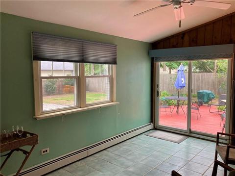 23 Macarthur Dr, Warwick, RI 02889 photo 10