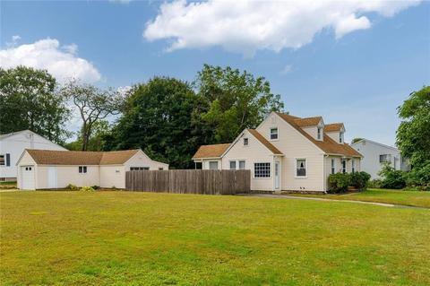 64 Fairview Ave, Westerly, RI 02891 photo 9