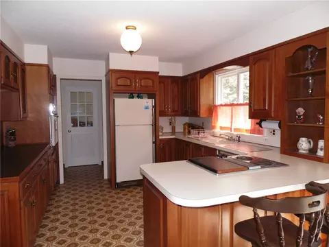 26 Valley Dr, Westerly, RI 02891 photo 12