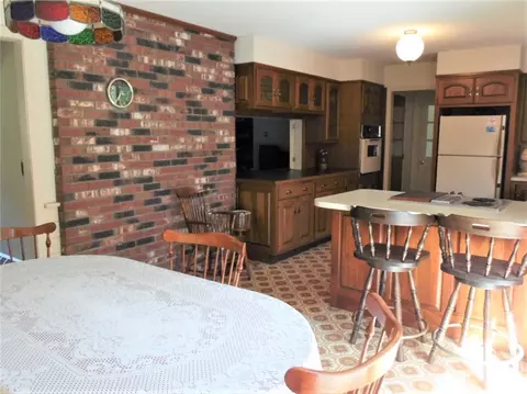 26 Valley Dr, Westerly, RI 02891 photo 6