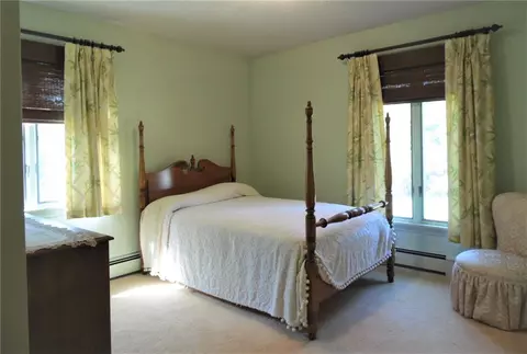 26 Valley Dr, Westerly, RI 02891 photo 18