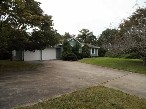 26 Valley Dr, Westerly, RI 02891 photo 22