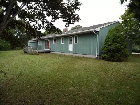 26 Valley Dr, Westerly, RI 02891 photo 9