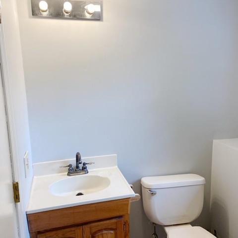 35 Custer St, Warwick, RI 02889 photo 16