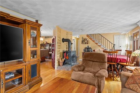 55 Marian Ln, Woonsocket, RI 02895 photo 11