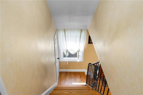 55 Marian Ln, Woonsocket, RI 02895 photo 23