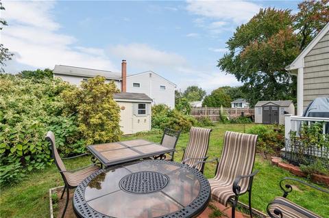 55 Marian Ln, Woonsocket, RI 02895 photo 33
