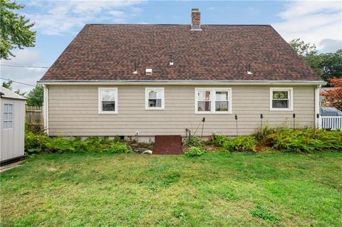 55 Marian Ln, Woonsocket, RI 02895 photo 29