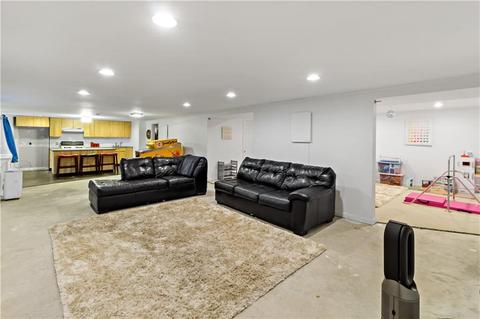 64 Winthrop Rd, Warwick, RI 02888 photo 36