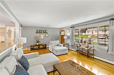64 Winthrop Rd, Warwick, RI 02888 photo 8
